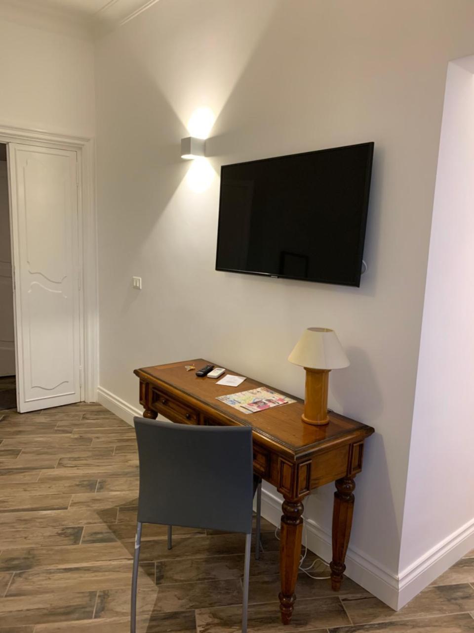 Alojamento de Acomodação e Pequeno-almoço Comfort Astoria Palace Roma